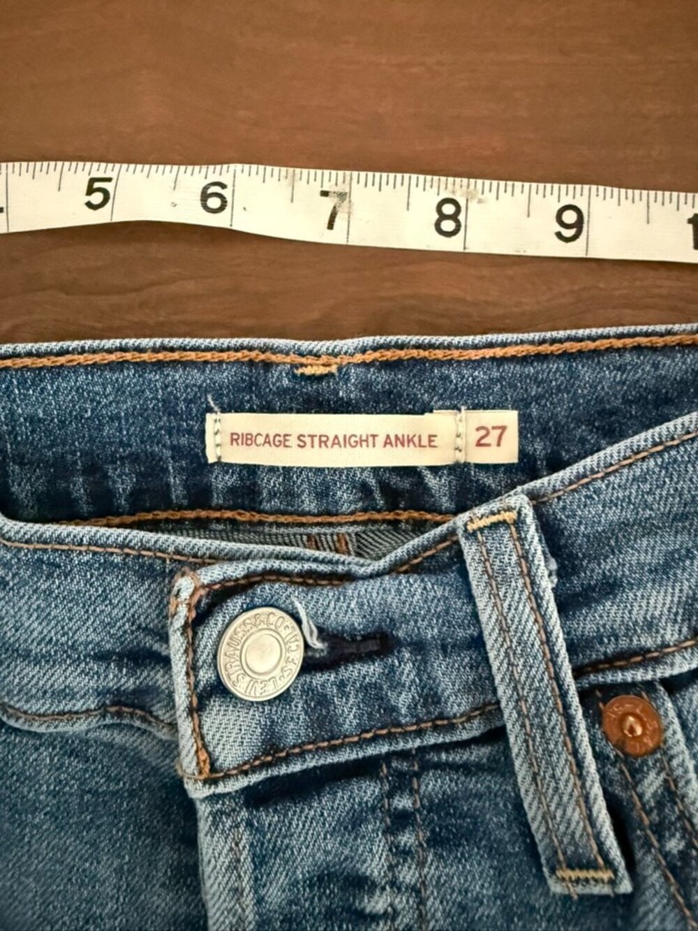 $118 Levi’s Ribcage Straight Ankle Jeans Size 27 High Rise Cropped Denim - Picture 5 of 9
